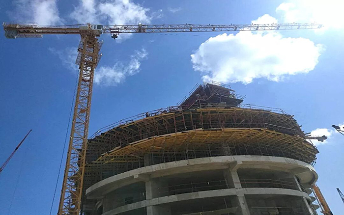 徐工塔机跨越山海，闪耀“一带一路”